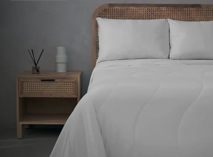 Rest Evercool Cooling Blanket Comforter